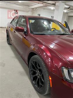 کرایسلەر 300